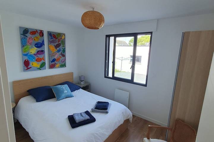 Location de vacances pour 8 personnes, avec terrasse et jardin, animaux acceptés dans Plage du palue du Cosquer - 2