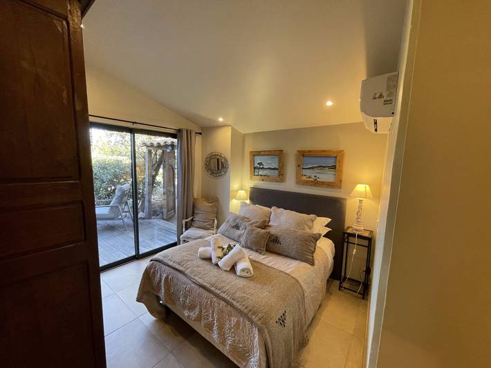 Chambre d’hôte pour 4 personnes, avec piscine et jardin, animaux acceptés à Porto-Vecchio - 4