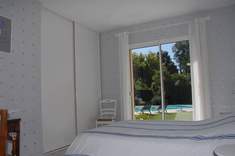 Villa Comtemporaine 170 M2 Piscine 13x4,5 - Proche  Labenne-Océan - Hossegor in Orx, Côte d’Argent