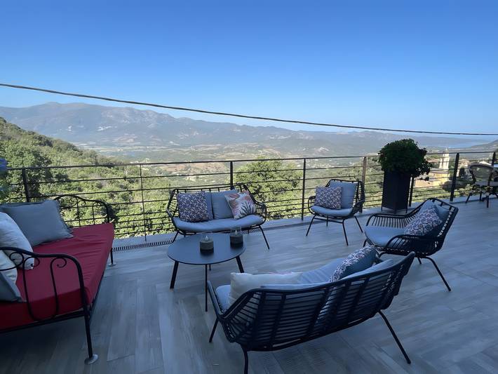 Chambre d’hôte pour 4 personnes, avec jardin et vue sur le lac