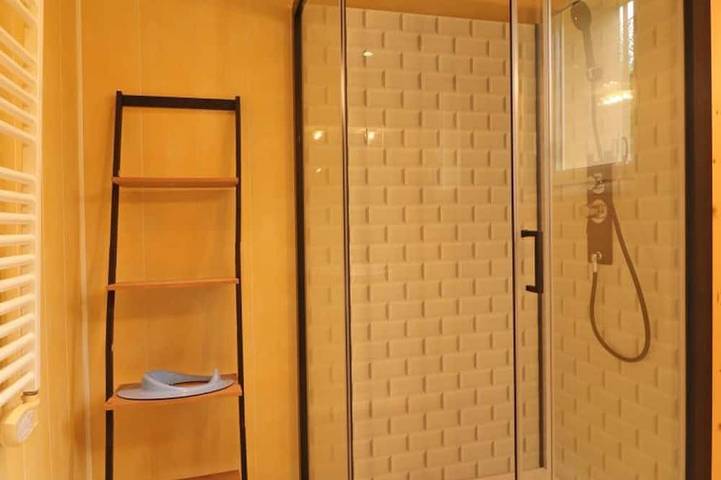 Gîte pour 4 personnes, avec jardin à Gacé - 2