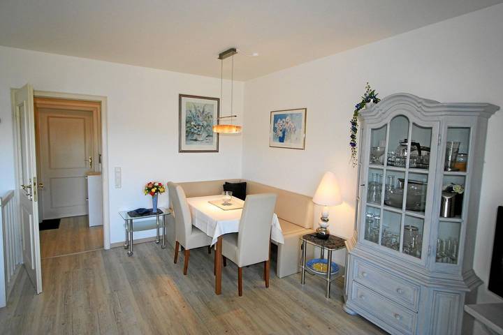 Ferienwohnung für 4 Personen, mit Terrasse in Wenningstedt - 3