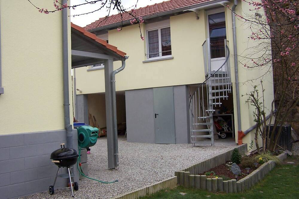 Appartement entier, Gîte meublé classé 2 étoiles de 25m²  idéal 2 personnes  (max 4 personnes) in Eckwersheim, Région de Strasbourg