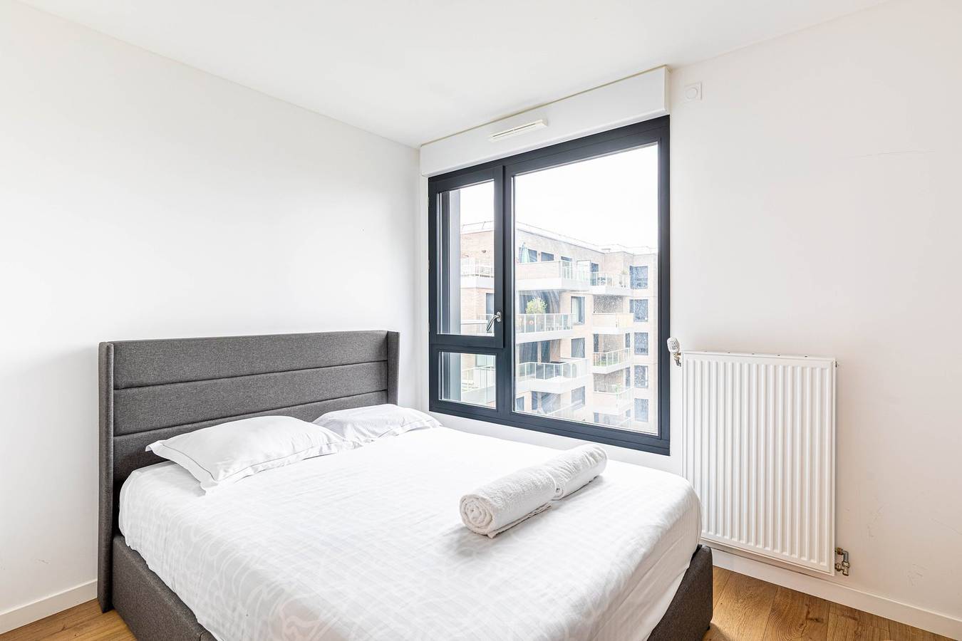 Apartamento entero, Guestready - Charming Retreat with a terrace in Asnières-sur-Seine, Altos del Sena