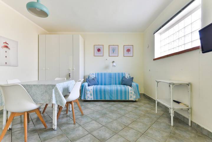 Appartamento intero, Appartamento "La Galatea 5" vicino alla spiaggia con terrazza e aria condizionata in Marina di Campo, Campo nell'Elba