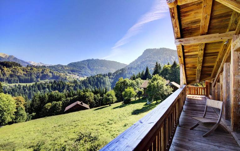 Chalet pour 14 personnes, avec balcon et sauna