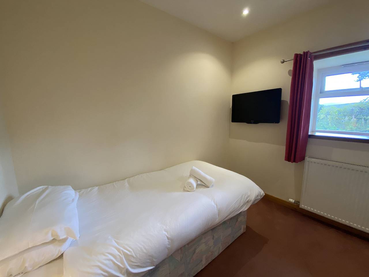 Ganze Ferienwohnung, Ferienwohnung für 1 Person mit Garten in Kingussie, Highlands
