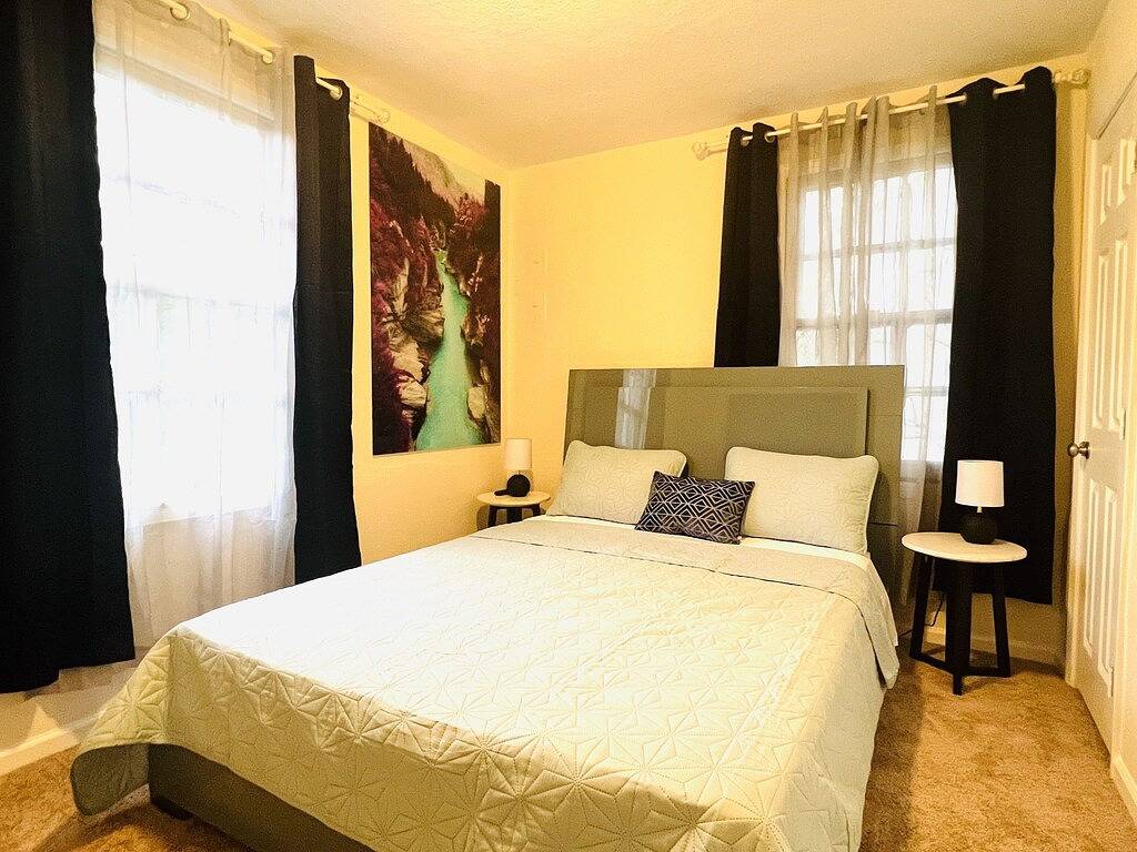 Chill Retreat with Private Yard · Near Downtown in Jacksonville, Duval County