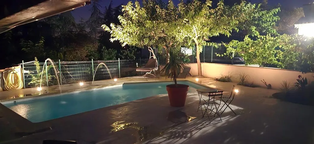 Casa de vacaciones para 6 personas, con jardín además de piscina y vistas - 1