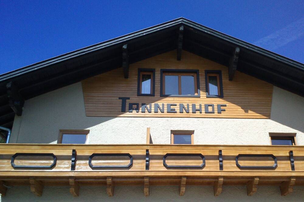 Ganze Wohnung, Ferienwohnung in der Natur, bis 4 Personen in Wängle, Außerfern