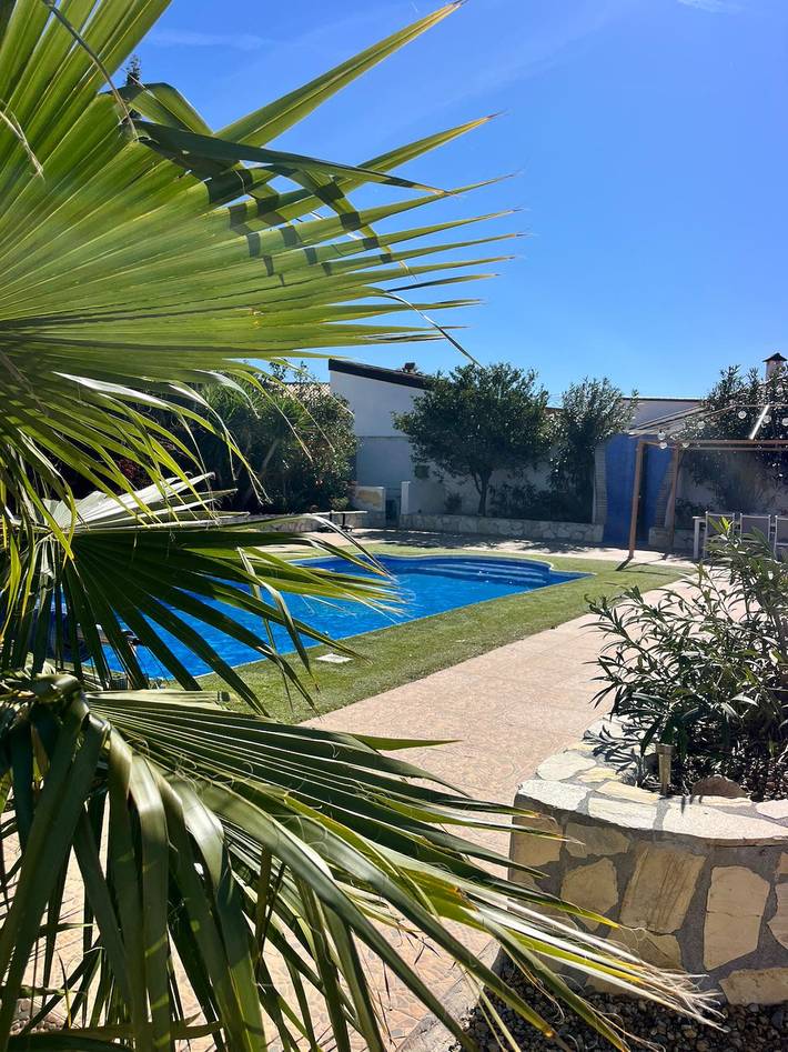 Ferienhaus für 6 Personen, mit Terrasse und Garten