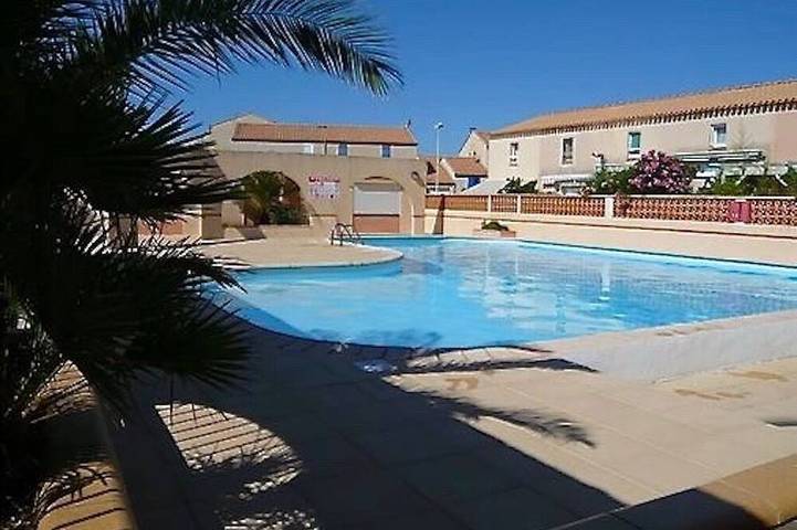 Maison de vacances pour 4 personnes, avec jardin et piscine
