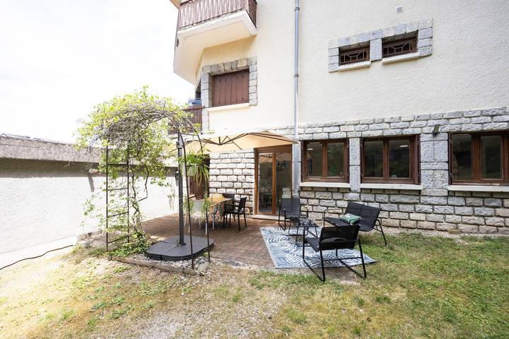 Gîte pour 3 personnes, avec jardin à Aix-les-Bains - 2