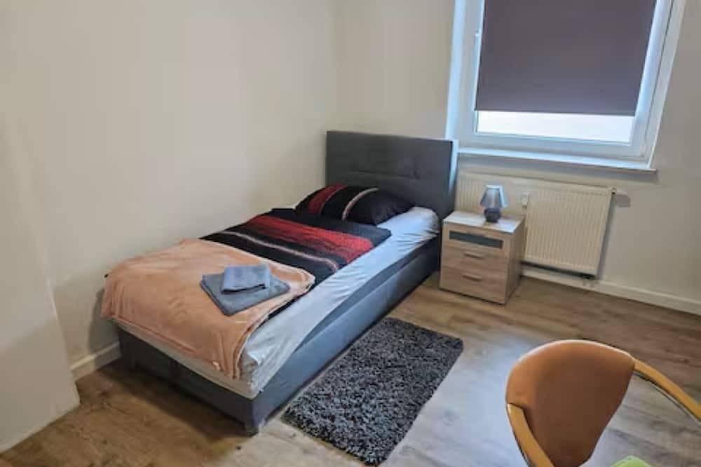 Ganze Wohnung, Ferienwohnung/App. für 4 Gäste mit 80m² in Leuna in Leuna, Saale-Unstrut