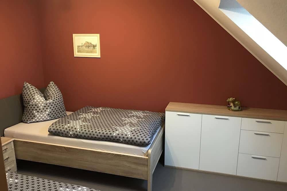 Ganze Wohnung, Gemütliche Ferienwohnung in ruhiger Lage für 4-6 Personen. in Rübeland, Harzvorland