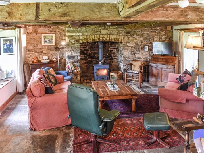 Cwmberwyn in Powys