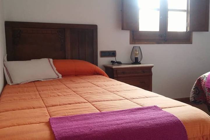 Gîte pour 16 personnes, avec jardin et terrasse dans San Martin Sarroca - 3