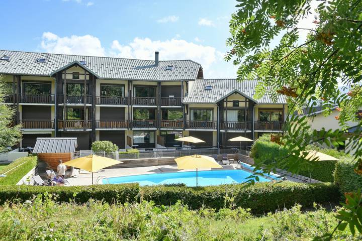 Location de vacances pour 4 personnes, avec Balcon et Jardin à Les Déserts