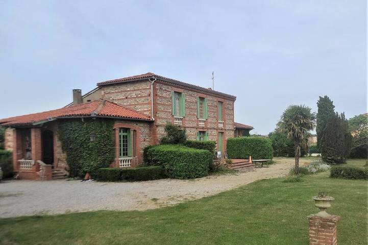 Maison de vacances pour 6 personnes, avec terrasse et jardin à Cintegabelle