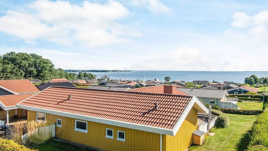 Ferienhaus für 9 Personen, mit Terrasse und Garten sowie Sauna in Südjütland