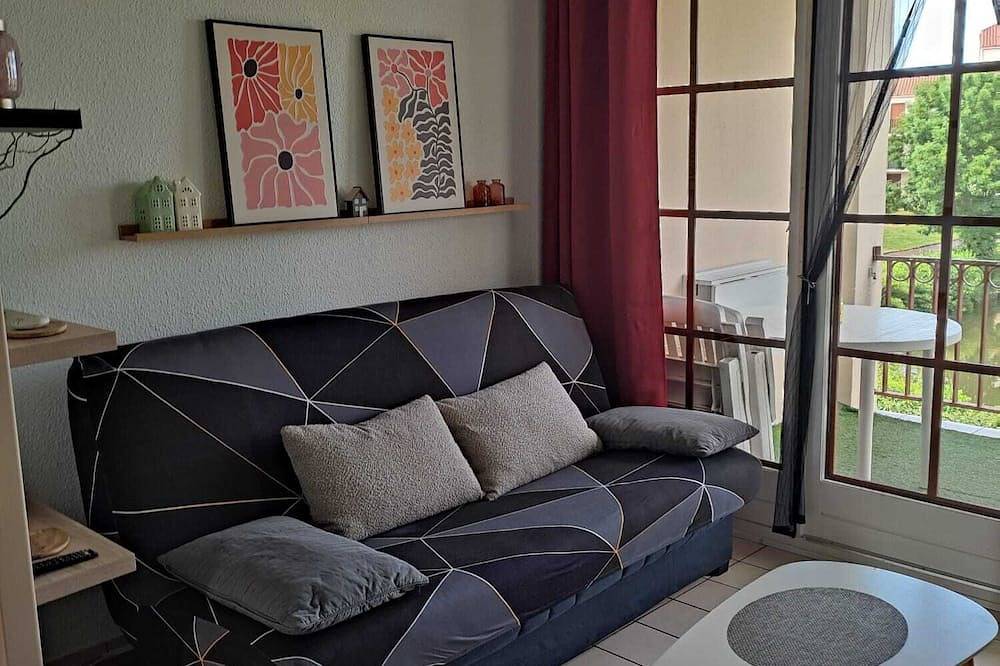 Appartement entier, Village vacances Bougenay avec piscine gratuite de mai à mi-septembre in Talmont-Saint-Hilaire, Vendée