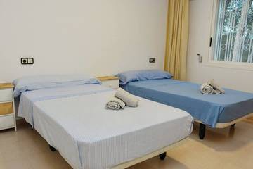 Villa for 15 Guests in Benidorm, Costa Blanca, Picture 1