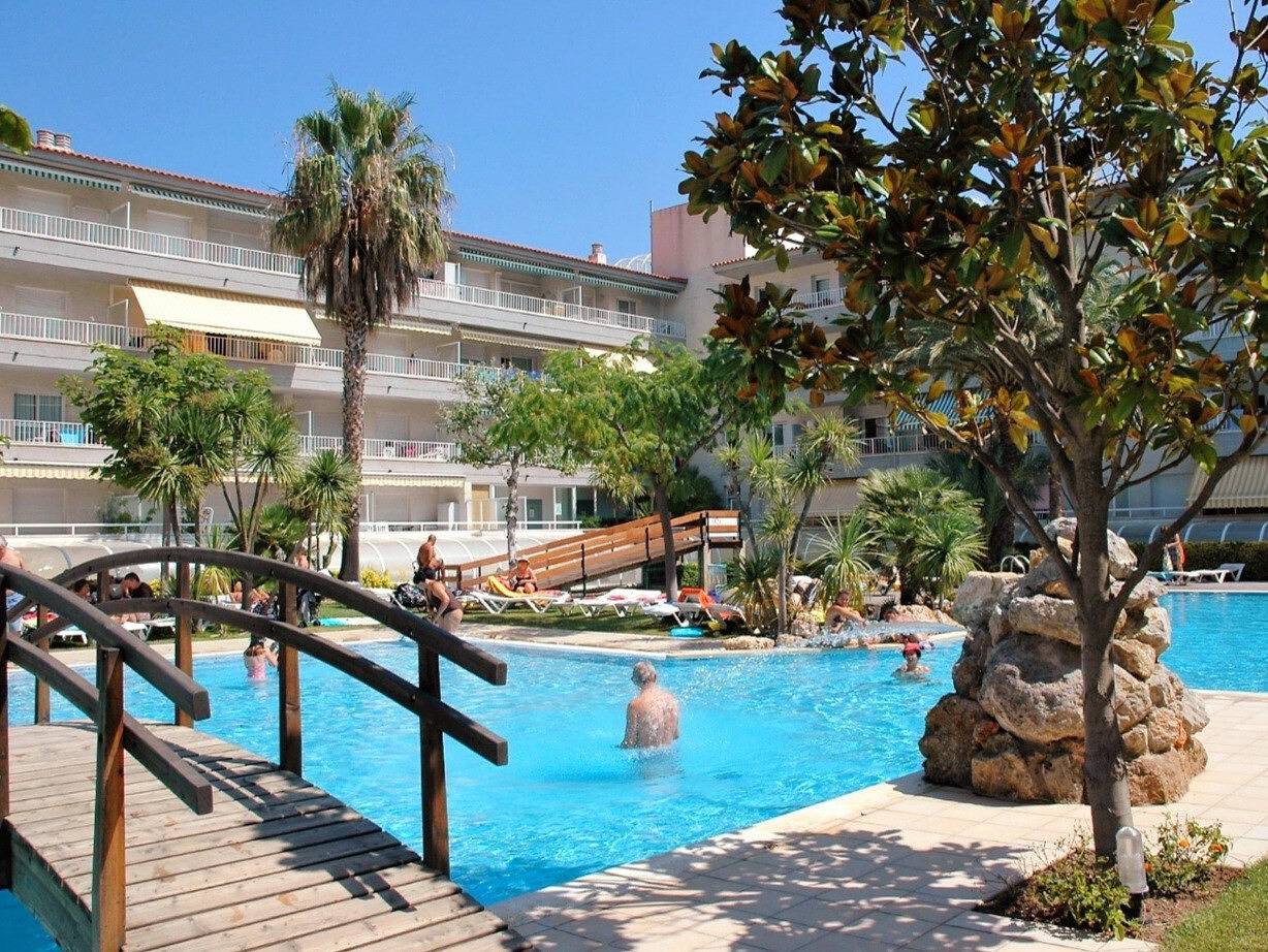 Geheel appartement, Appartement Mar Dor Pool View 030 met Terras, Gedeeld Zwembad & Wi-Fi in l'Estartit, L'Estartit