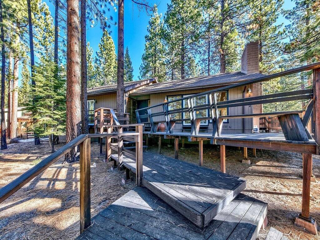 Modern Inspiration, Elegant Decor, Close to Ski, Pet Friendly -Designer’s Den in Heavenly