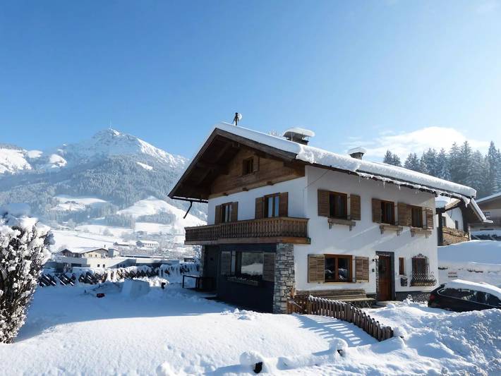 Villa für 9 Personen, mit Garten, mit Haustier in Oberndorf in Tirol