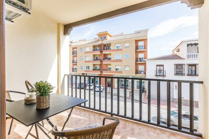 Apartamento para 4 personas, con terraza, Se admiten mascotas en Algarrobo Costa