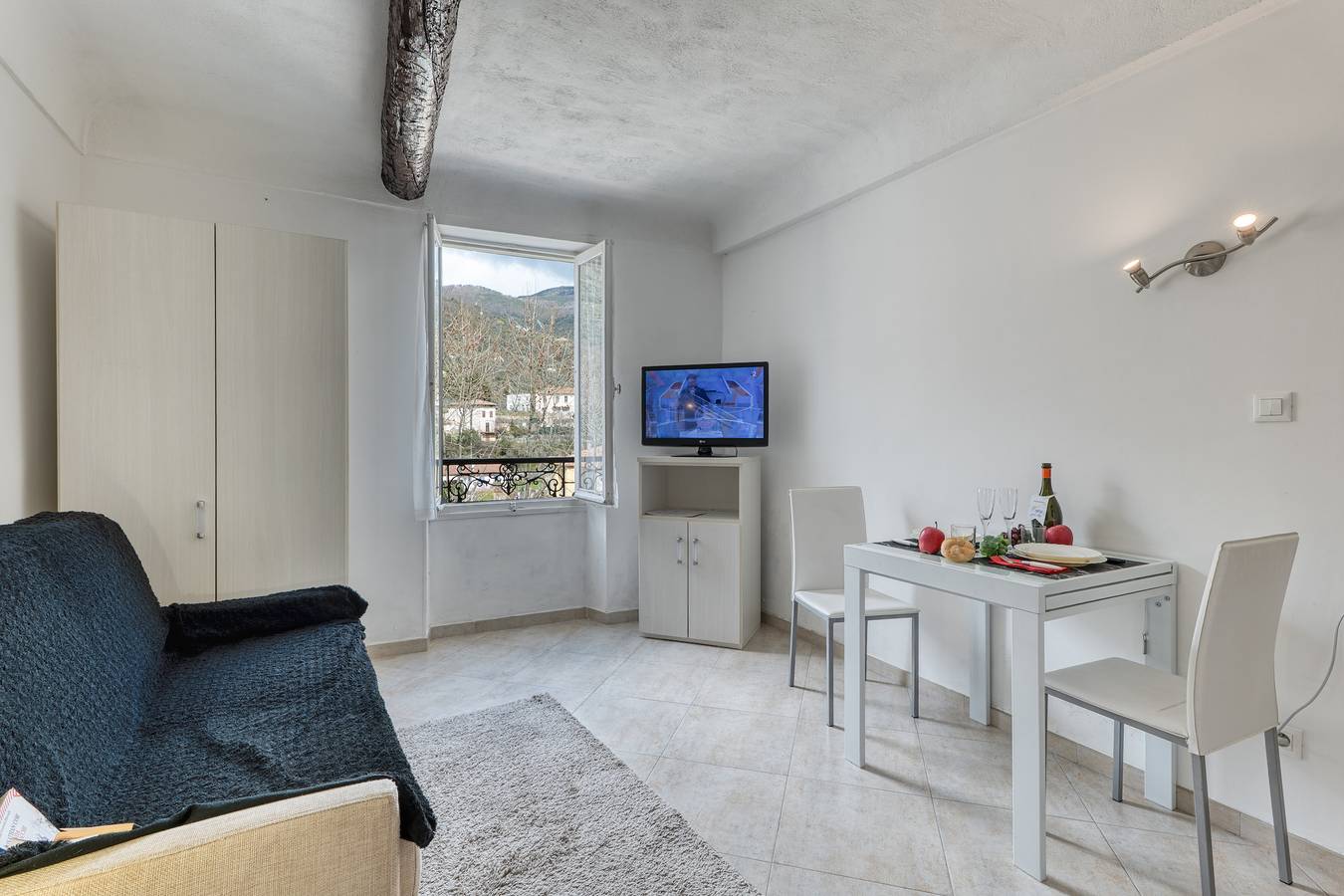 Ganze Wohnung, Lovely Studio In Mountain Village in Breil-sur-Roya, Nizza und Umgebung