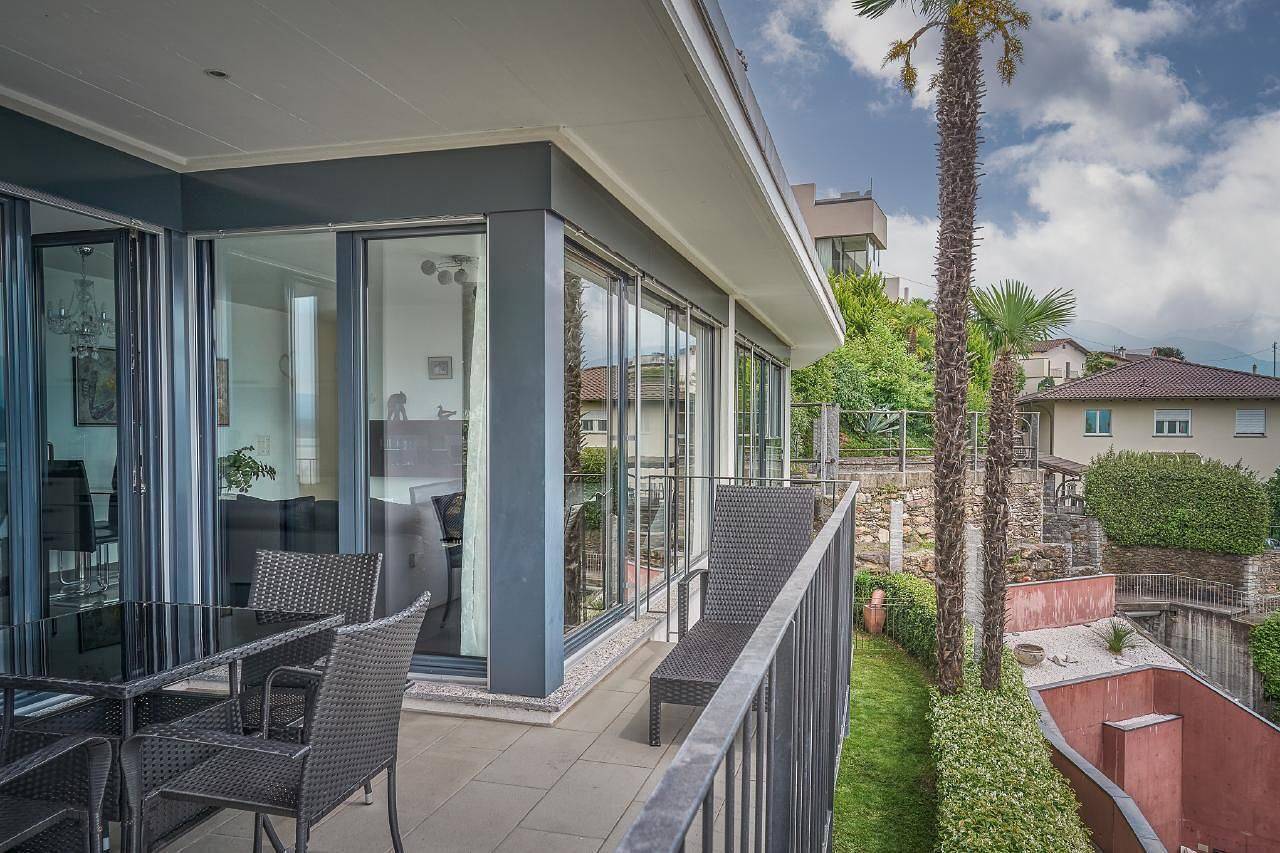 Ganze Ferienwohnung, Apt. "Panoramico" mit bombastischem See- & Bergblick in Brissago, Tessiner Alpen