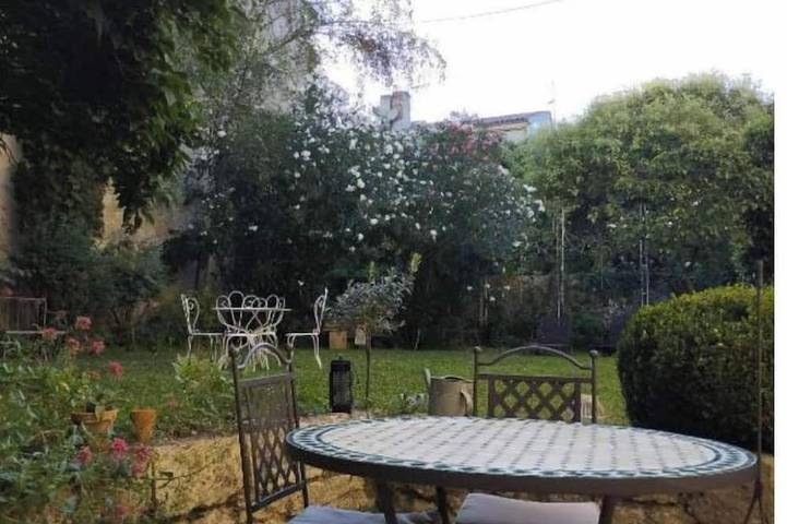 Gîte pour 4 personnes, avec jardin à Nérac - 3