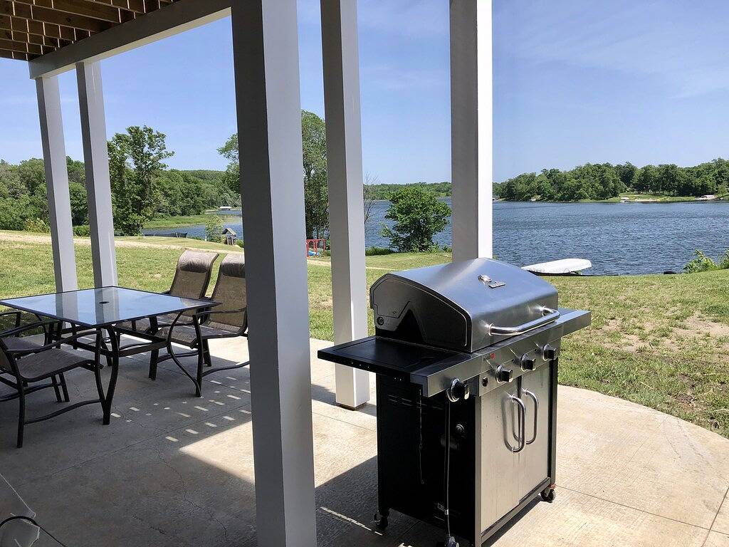 Lake Home Guest Suite in Becker County
