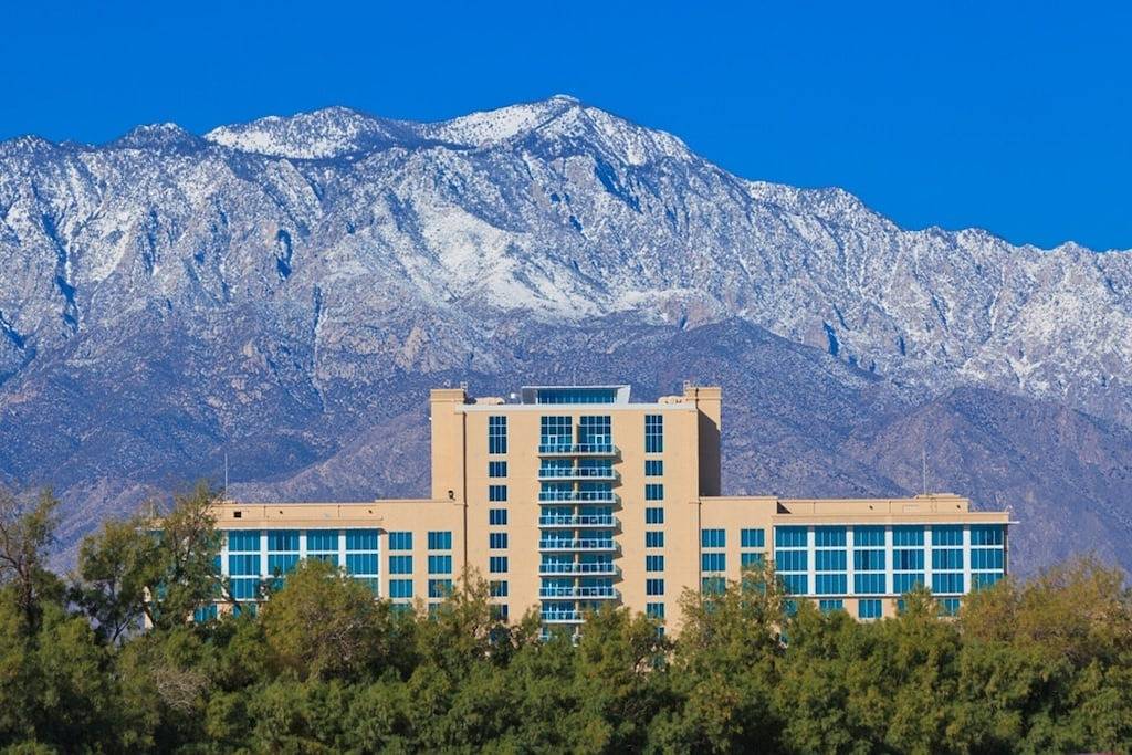 Ganze Wohnung, Remodeled Condo at Rancho Las Palmas! Fairway & Mountain Views! in Rancho Mirage, Coachella Valley