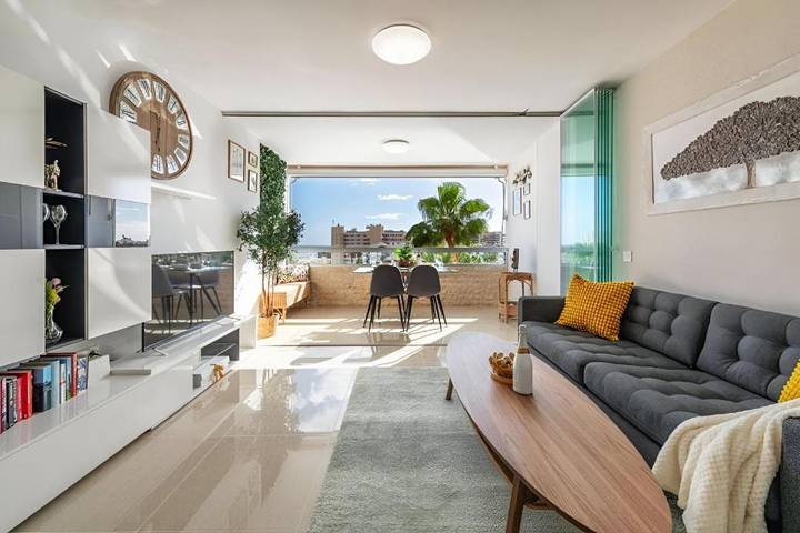 Apartamento para 2 personas, con balcón además de piscina y vistas en Playa del Inglés