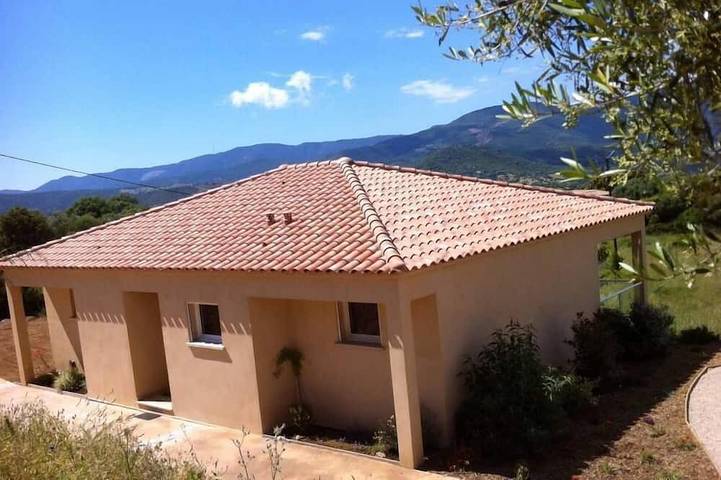Villa for 4 people, with garden and terrace - 1