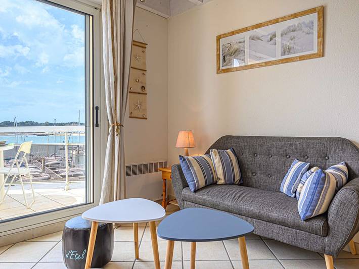 Gîte pour 4 personnes, avec piscine et terrasse à Étel - 2