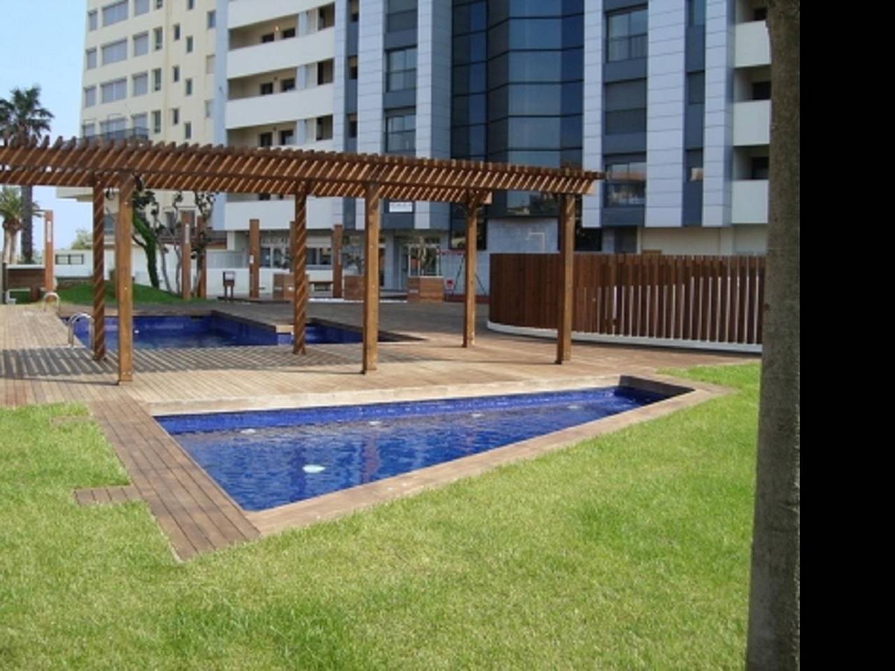 Geheel vakantieappartement, Vakantieappartement voor 8 personen met uitzicht op zee in Empuriabrava, Upper Empordà