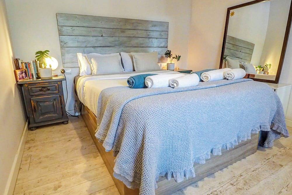 Entire apartment, Simba Apartment by Hello Homes Sitges in Sant Pere de Ribes, Garraf