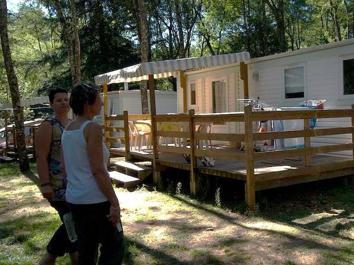 Camping Le Roubreau - Mobilheim 4 personen - Grün in Joannas, Parc naturel régional des Monts d'Ardèche