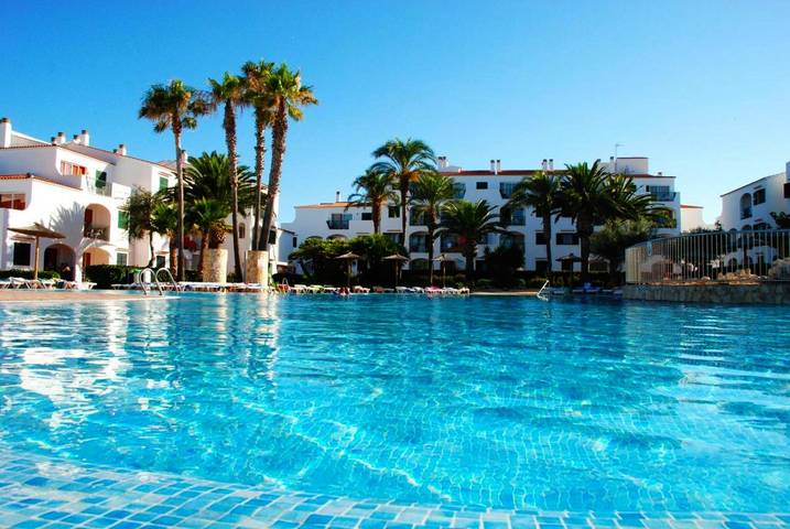 Location de vacances pour 2 personnes, avec piscine ainsi que jardin et bassin pour enfant à Ciutadella - 3