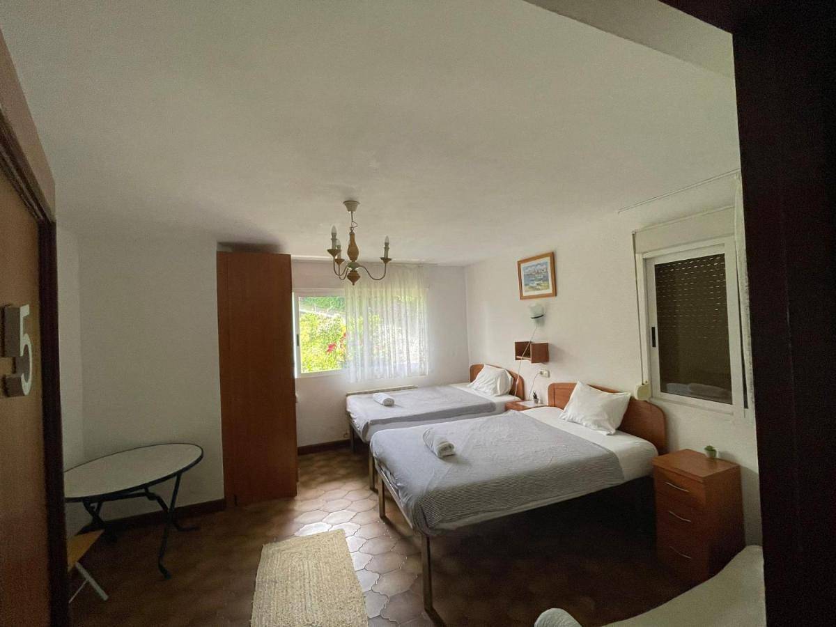 Single Room with Shared Bathroom in San Sebastián, Costa Vasca