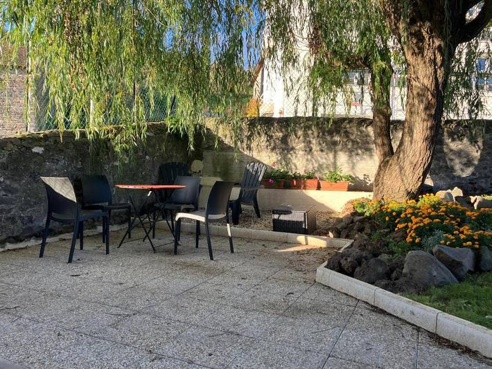 Gîte pour 6 personnes, avec jardin et vue à Chanat-la-Mouteyre