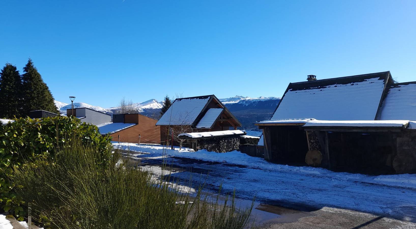 Petit logement T2 in Murat-le-Quaire, Parc naturel régional des Volcans d'Auvergne