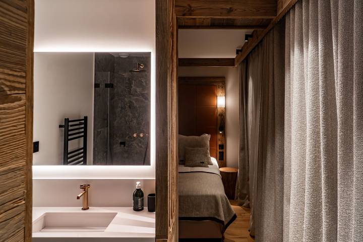 Chalet pour 10 personnes, avec jacuzzi et balcon