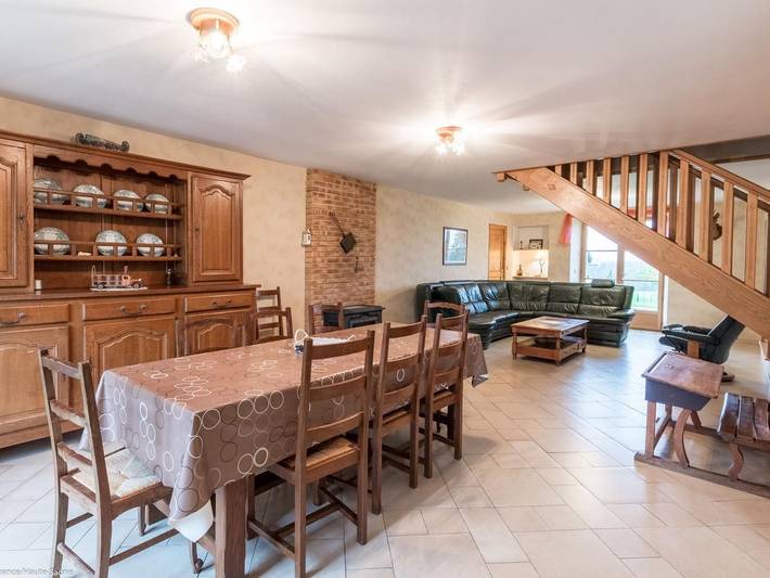 Geräumiges Haus nahe Vesoul mit Kamin, ideal für Familien in Dampierre-sur-Linotte, Haute-Saône