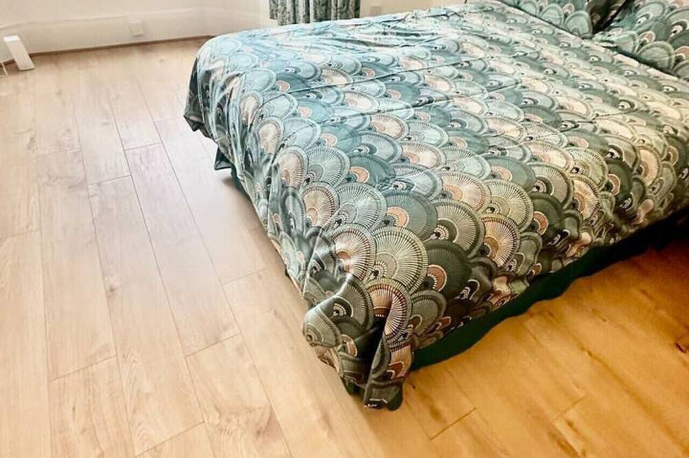 4 Bed house in Daneby Road Se6 in Lewisham, London