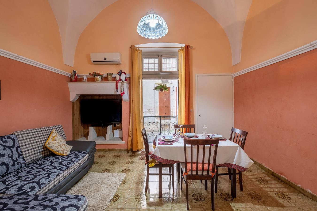 Ganze Wohnung, Ferienwohnung Casa Anna mit Wlan und Klimaanlage in Aradeo, Lecce Provinz