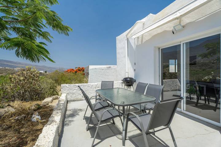 Ferienhaus „La Casita“ mit Meer- und Bergblick, WLAN und Klimaanlage in Arafo region, Teneriffa Süd